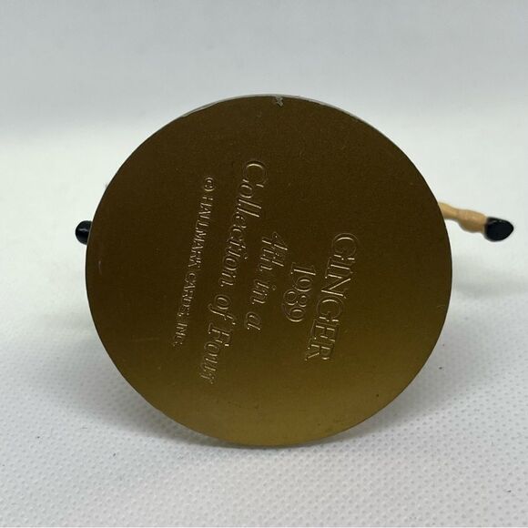 Vintage Full Set Of 5‎ Hallmark Christmas Carousel Horses & Display Stand 1989 - Picture 7 of 11